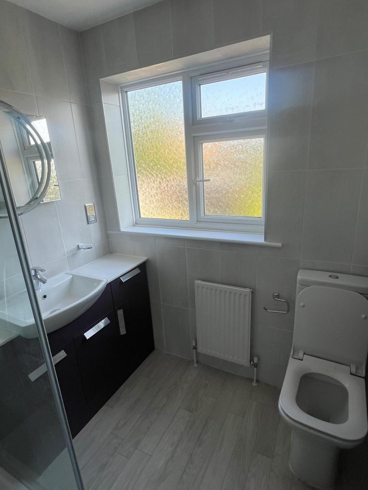 Good Priced Single Rooms In Northolt Kültér fotó